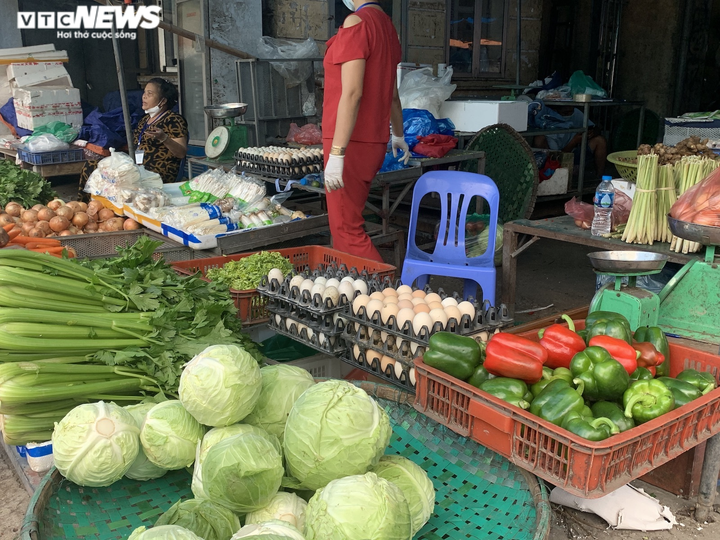 Chợ đầu mối phía Nam Hà Nội hoạt động trở lại, khách hàng cần lưu ý gì? - 10