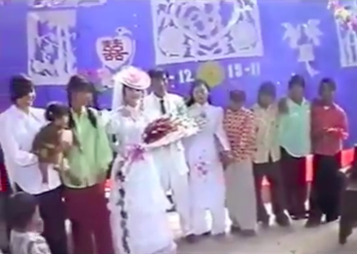 Clip hiếm về đám cưới những năm ‘một ngàn chín trăm hồi đó’ thu hút dân mạng - 3