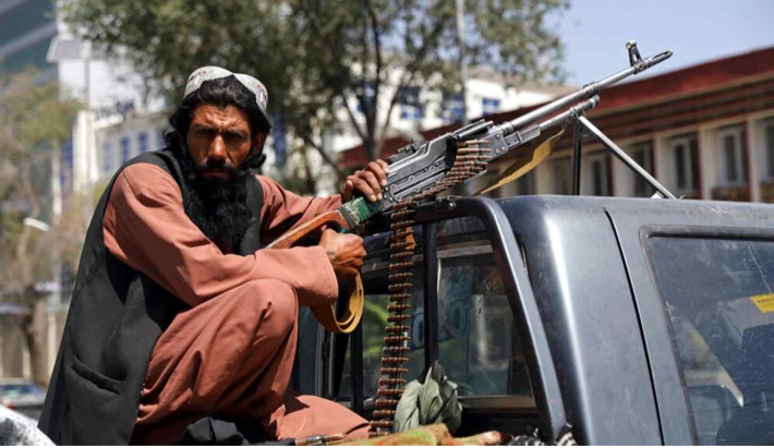'Tàn quân' Afghanistan chạy trốn sự săn đuổi của Taliban - 2