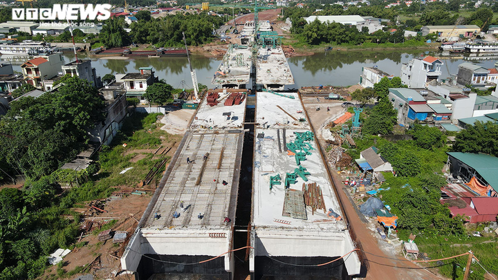 Cận cảnh đại công trường thi công cao tốc Vân Đồn - Móng Cái - 15