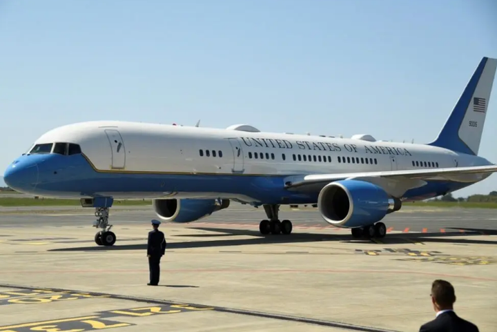 Phó Tổng thống Mỹ công du nước ngoài khác gì với Tổng thống? - 1