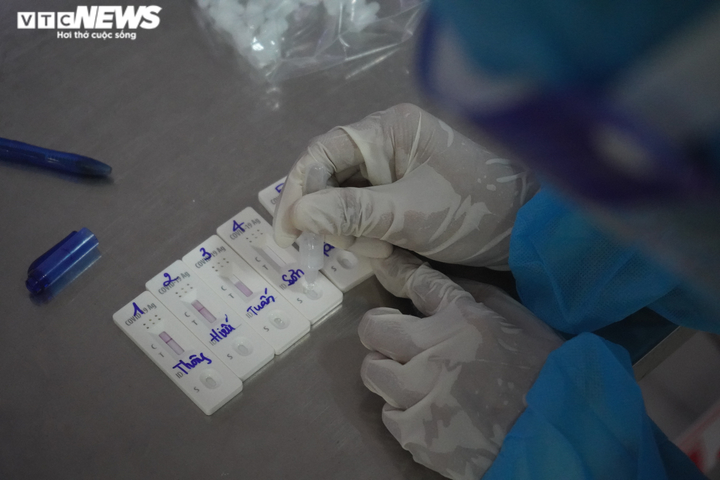 'Chúng tôi là người lính từ dân mà ra, giúp TP.HCM là mệnh lệnh từ trái tim' - 4