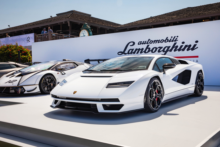112 chiếc Lamborghini Countach được bán hết ngay sau khi ra mắt - 12