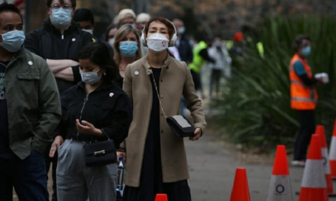 'Quái vật' Delta tấn công, nước chống dịch tốt nhất thế giới tăng vọt ca nhiễm - 2