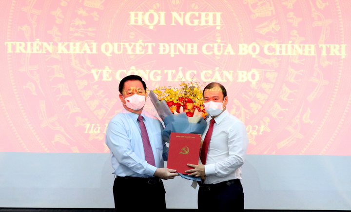 Phó ban Tuyên giáo Trung ương Lê Hải Bình được cử vào TP.HCM chống dịch COVID-19 - 1