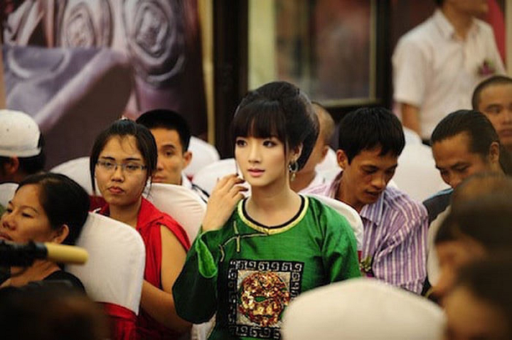 Nhan sắc Giáng My trong loạt phim đóng với Lý Hùng và các sao Hong Kong - 25