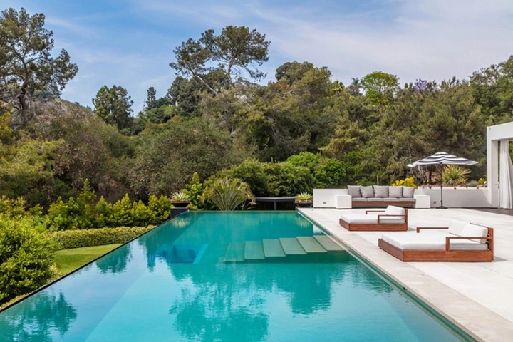 Ngắm biệt thự xa hoa trị giá 70 triệu USD của The Weeknd - 7