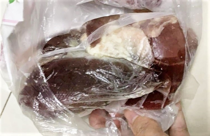  Công ty Hai Thuyên giao thịt bốc mùi hôi cho dân, Đà Nẵng chỉ đạo tạm dừng - 1