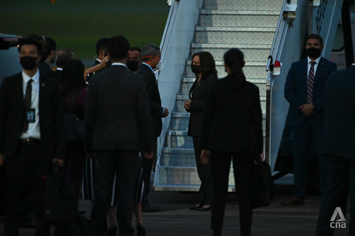 Trực tiếp: Phó Tổng thống Mỹ Kamala Harris đến Việt Nam - 19