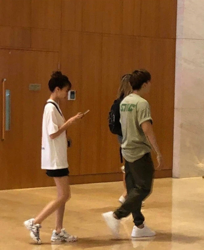 Lan Ngọc có đáng bị chỉ trích khi mặc bộ đồ giống đồ ngủ ra sân bay? - 3