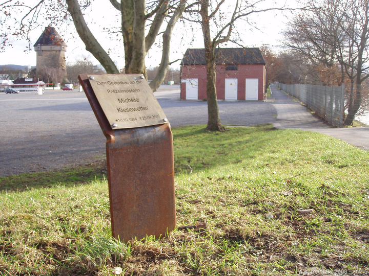 Chân tướng không ai ngờ của sát nhân ‘Nữ vô diện’ bị truy lùng 15 năm - 2