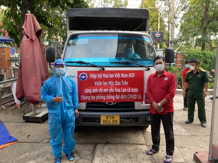 Vườn lan Mộc Bảo Trân và hành trình tiếp lửa thiện nguyện mùa dịch COVID-19 - 3