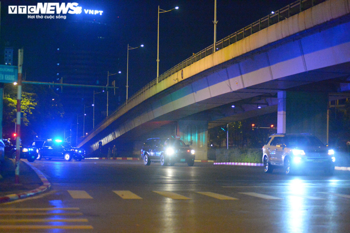 Trực tiếp: Phó Tổng thống Mỹ Kamala Harris đến Việt Nam - 4