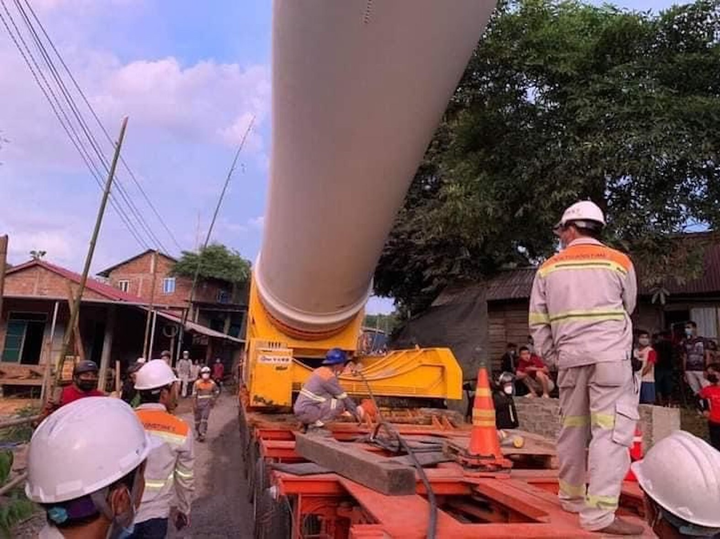 Đánh công an, đòi Cty điện gió đền 50 triệu đồng/cây gỗ tạp: Tội phạm có tổ chức - 3