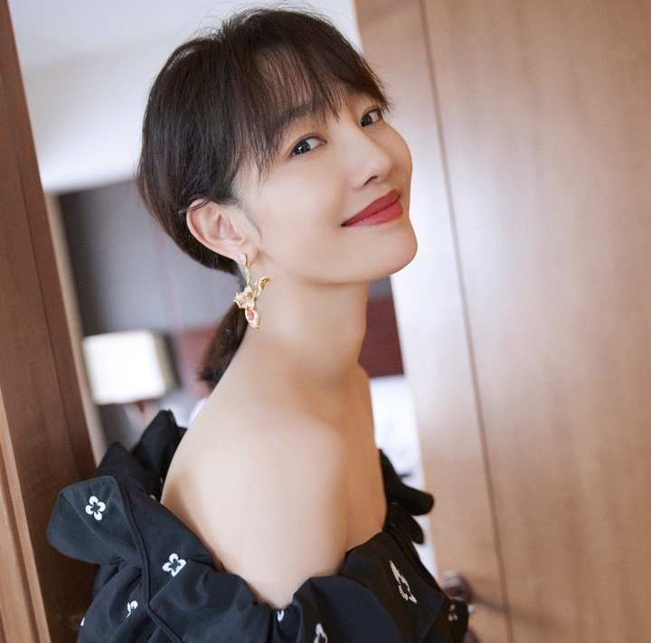 Vẻ kiều diễm của 10 nữ hoàng phòng vé Trung Quốc - 5