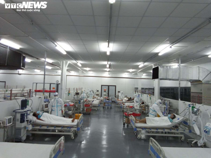 Ảnh: Bên trong bệnh viện điều trị bệnh nhân COVID-19 nặng ở TP.HCM - 4