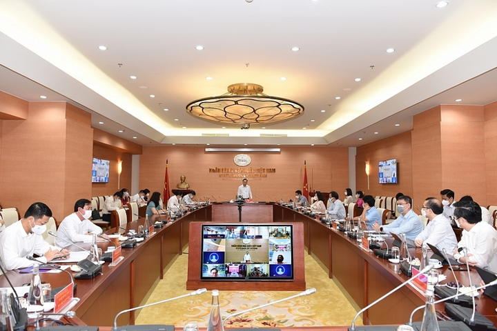 Tăng hạn mức tín dụng cho doanh nghiệp thu mua, tạm trữ lúa gạo ĐBSCL - 1