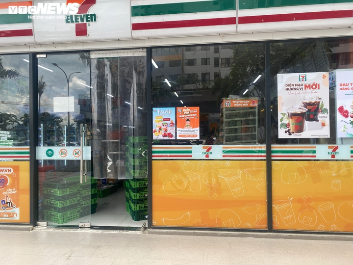 ‘Đi chợ hộ’ ở TP.HCM: Được miễn phí ship, các chung cư hỗ trợ bài bản - 3