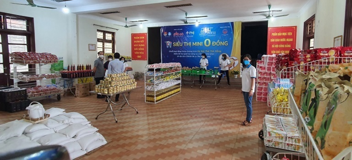 Vận hành 'Siêu thị mini 0 đồng': Eurowindow Holding nối dài vòng tay nhân ái - 1