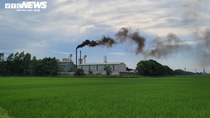 Công ty Bê tông khí Viglacera giải trình việc xả khói đen ra môi trường - 2