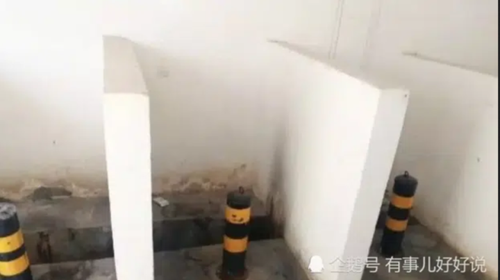 Loạt nhà vệ sinh khiến nhiều người thà cắn răng nhịn chứ nhất quyết không dùng - 4