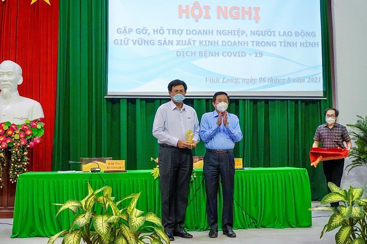 VietinBank tiếp tục dành hơn 27 tỷ hỗ trợ các tỉnh phía Nam phòng, chống dịch - 4