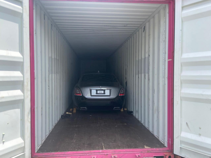 Rolls-Royce Ghost thế hệ mới trị giá hơn 40 tỷ đồng cập bến Việt Nam - 2