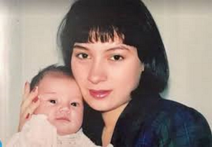 Vẻ đẹp kiều diễm thời trẻ của nữ ca sĩ Phi Nhung - 5