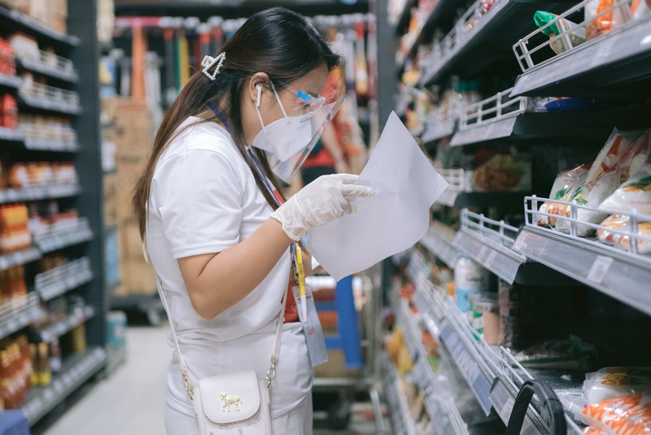 Đi chợ hộ ở TP.HCM: Chung cư nảy sáng kiến, tình nguyện viên gặp nhiều 'sự cố' - 2