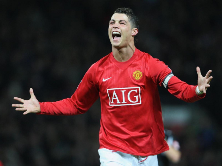 Ronaldo bỏ tập, chào tạm biệt đồng đội ở Juventus - 2