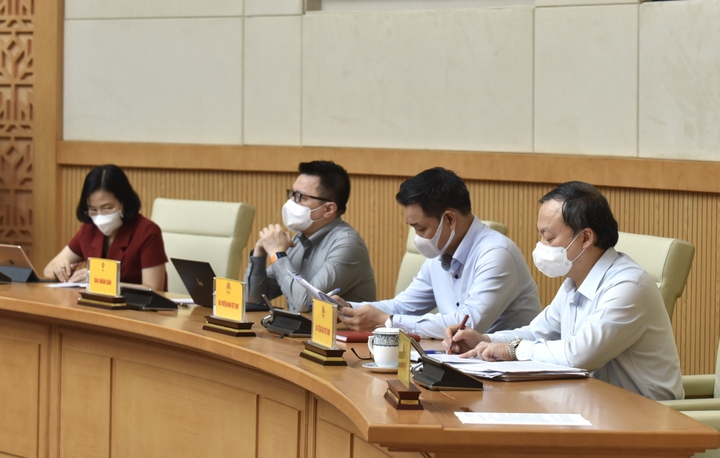 Thủ tướng: Đã hy sinh kinh tế để giãn cách thì phải chống dịch thành công - 3