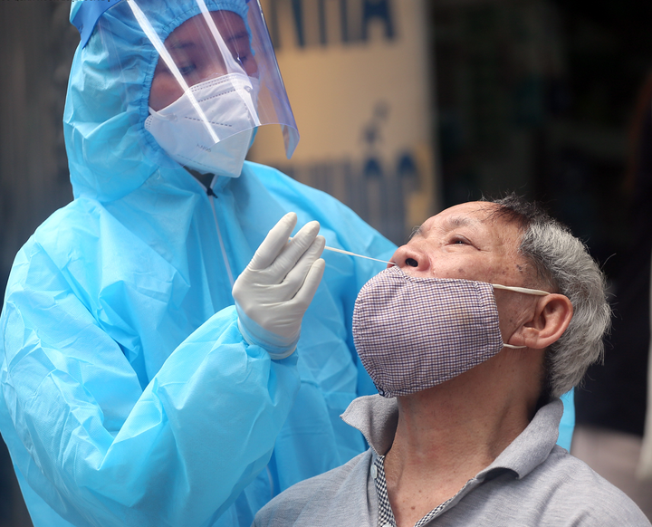 Hà Nội thêm 49 ca dương tính SARS-CoV-2 mới, chủ yếu ở ổ dịch Thanh Xuân - 1