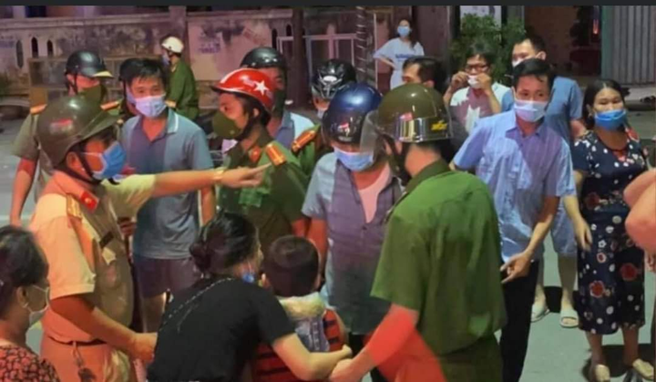 Công an điều tra nghi vấn bé trai 8 tuổi bị bắt cóc ở Thanh Hóa - 1