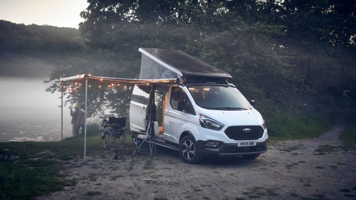 Phiên bản nhà di động của Ford Transit - 2