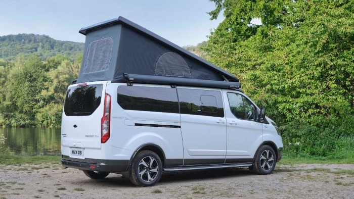 Phiên bản nhà di động của Ford Transit - 5