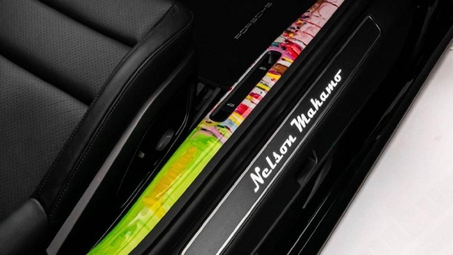 Porsche 911 Carrera độc đáo hơn qua bàn tay nghệ nhân Nam Phi - 8