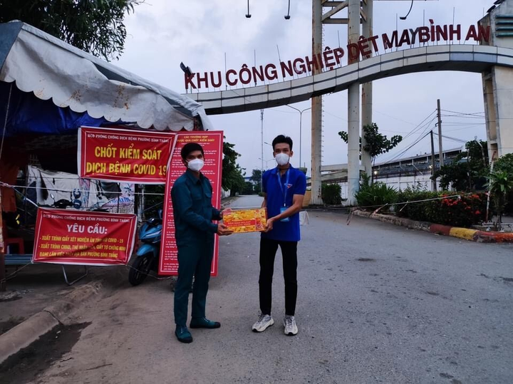 Sống tích cực mùa giãn cách: Chuyền nhau thức uống thanh nhiệt giải độc tươi mát - 4