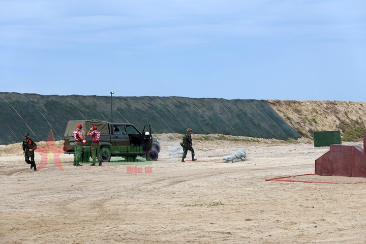 Thiếu tướng Nga: Xạ thủ Việt Nam được huấn luyện tốt, kỹ năng giỏi - 4