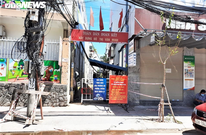 Nhiều kiệt, hẻm ở Đà Nẵng là điểm nóng lây nhiễm chéo COVID-19 - 1