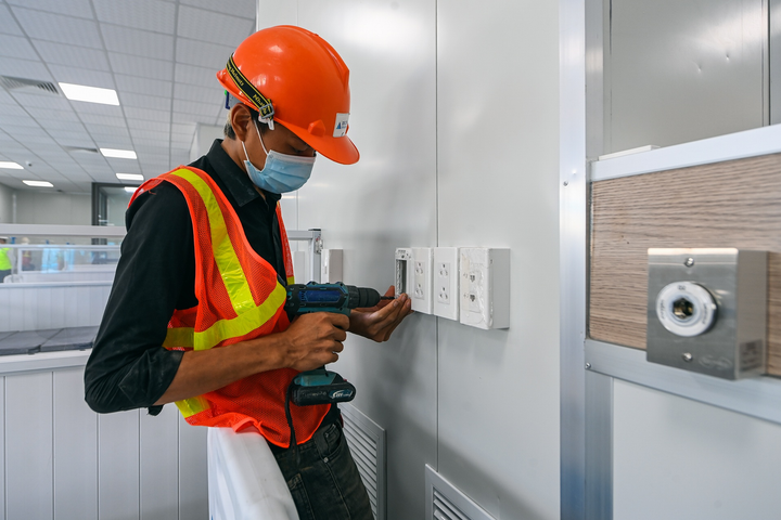 Ảnh: Bệnh viện dã chiến điều trị COVID-19 lớn nhất Hà Nội trước ngày hoạt động - 5