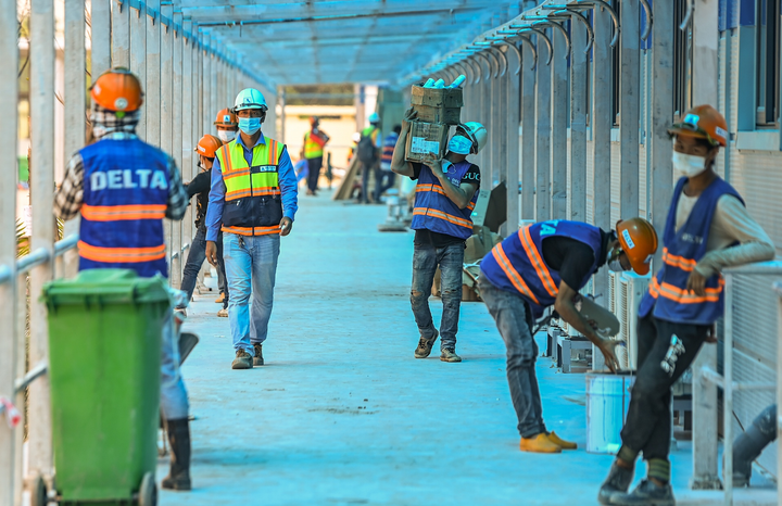 Ảnh: Bệnh viện dã chiến điều trị COVID-19 lớn nhất Hà Nội trước ngày hoạt động - 18