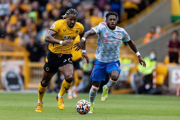 Chưa đón Ronaldo, Man Utd lộ thêm tử huyệt - 2