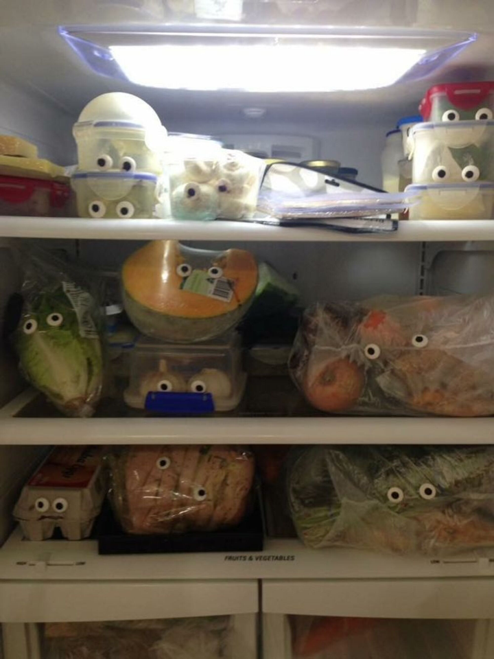 Cười ngất với chiêu trò của hội những người thích đùa từ trong nhà ra ngõ - 7