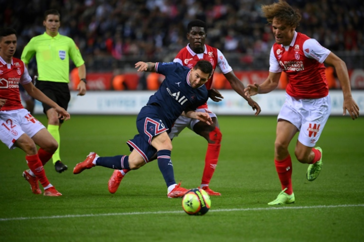 Ảnh: Trận đấu đầu tiên của Messi trong màu áo PSG - 4