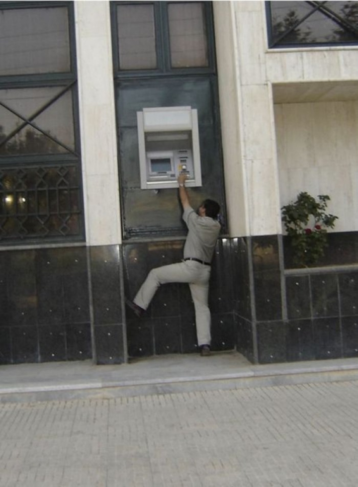 Những thiết kế đi ngược lại mọi logic, làm xong chỉ để ngắm đố ai xài được - 9