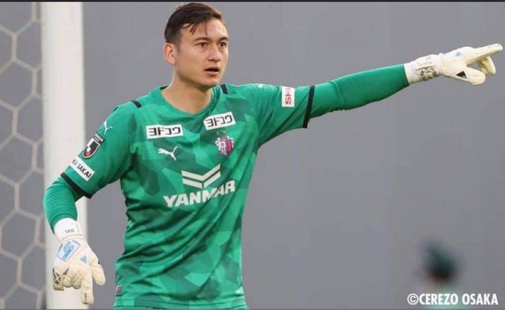 Thủ môn Đặng Văn Lâm: 'Cố gắng thích nghi với thời tiết tại Ả Rập Xê Út' - 2