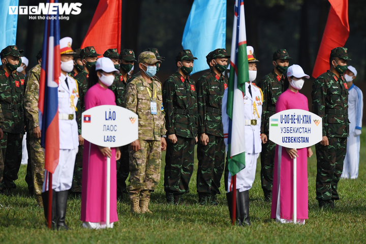 Bắt đầu thi 'Xạ thủ bắn tỉa' và 'Vùng tai nạn' tại Army Games 2021 ở Việt Nam - 5