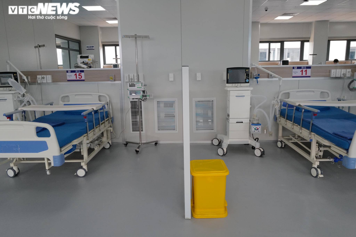 Khánh thành bệnh viện dã chiến điều trị COVID-19 quy mô 500 giường tại Hà Nội - 7