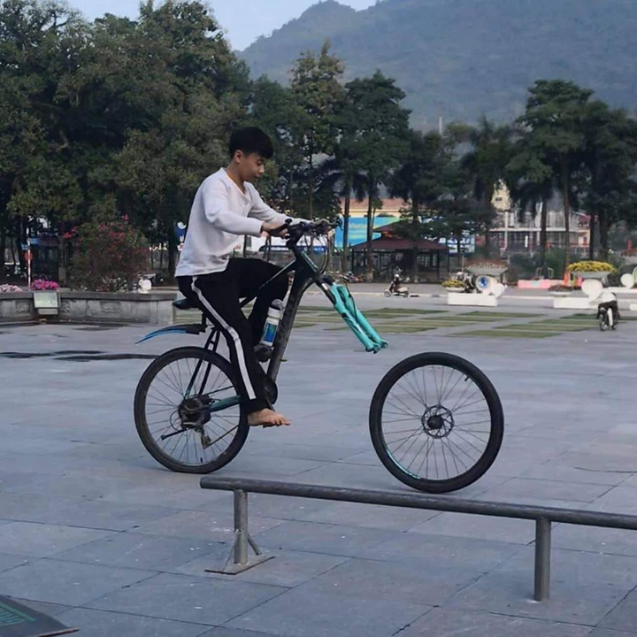 Khoảnh khắc tấu hài của hội người thích đùa khiến dân mạng cười nghiêng ngả - 1