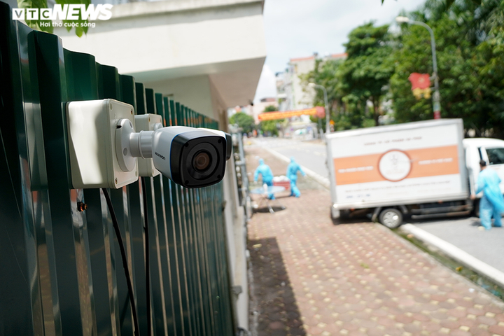 Cận cảnh camera giám sát 24/7 các hoạt động của khu cách ly F1 ở Hà Nội - 6